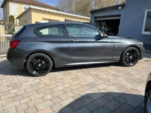 BMW 118 ia M Paket Leder Navi LED HiFi PDC UFREI 2.Hd Bild 5