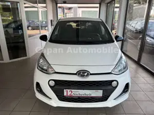 Hyundai i10 Passion Scheckheft/Klima/Beheiz.Lenkrad/EUR6 Bild 2