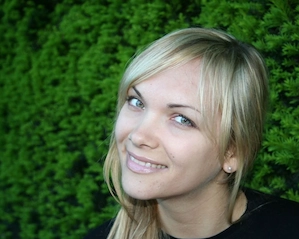 Wohnen auf Zeit mit Hündchen & Jobcenter-Übernahme: Hilfe & Freundschaft gesucht