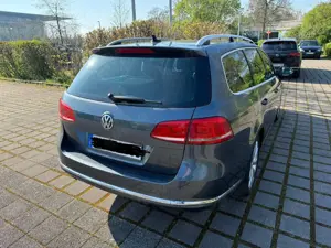 Volkswagen Passat Variant 2.0 Blue TDI DSG SCR Highline Bild 3