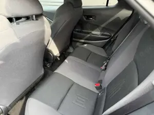 Toyota C-HR 1.8 Hybrid FWD Team Deutschland Bild 5