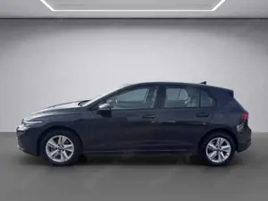 Volkswagen Golf VIII Life 1.5 eTSI DSG Rückfahrkamera, Navigation, LED Bild 2