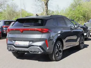 CUPRA Terramar 2.0 TSI 4Drive VZ AHK ACC SHZ LED Kamera LM19 M... Bild 2