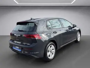 Volkswagen Golf VIII Life 1.5 eTSI DSG Rückfahrkamera, Navigation, LED Bild 5