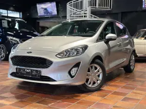 Ford Fiesta 1.5TDCi CC NAVI KLIMAAUT SHZ TEMPO PARKPILOT SYNC