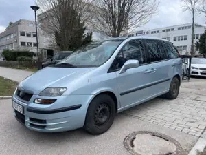 Fiat Ulysse Ulysse  Diesel 2.2 JTD DPF Emotion Pro *1.Hand*