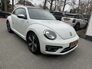 Volkswagen Beetle 1.4 TSI Allstar Auto DSG Pano Nav 150PS Bild 2