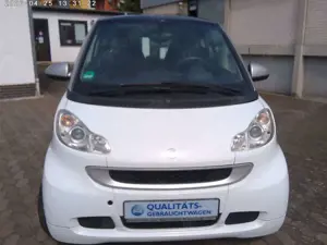 smart forTwo fortwo coupe CDI 40 kW gepflegt HU 2.28