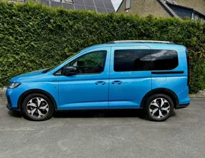 Ford Tourneo Connect Tourneo Connect 2.0 EcoBlue ACTIVE