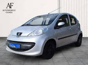 Peugeot 107 Peugeot 107 Klima/Allwetter/Service neu