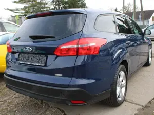 Ford Focus Trend*Zahnriemen neu*HUneu* Bild 4