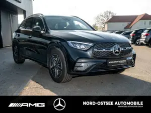 Mercedes-Benz GLC 300 d 4M AMG AHK SHZ DISTR: KEYLESS-GO Bild 3