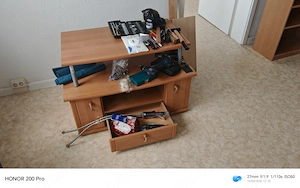 Fernsehschrank, als Fernseher noch sehr groß und schwer waren