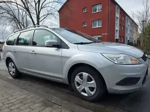 Ford Focus Focus Turnier 1.6 16V Style