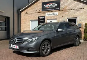 Mercedes-Benz E 250 E -Klasse  250 T-Modell*NAVI*ACC*SHZ*LED*360°-K