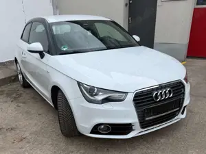 Audi A1 S line Sportpaket,Automatik,Navi,Kamera,Shzg