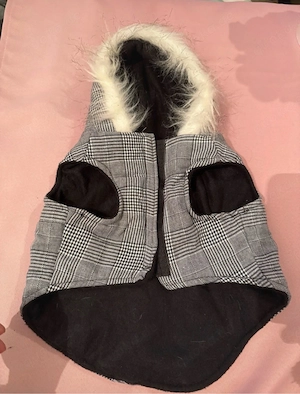Hunde Jacke mit Kaputze 