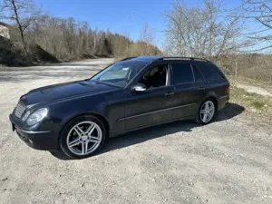 Mercedes-Benz E 220 T CDI Automatik Elegance DPF AHK