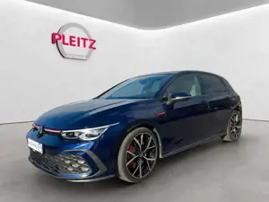 Volkswagen Golf VIII GTI 2.0 TSI 180kW DSG RFK ACC LEDER