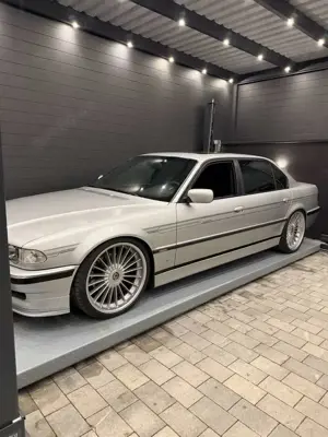 BMW 750 750iL-Individual 750 IL Fond-Entertainment Alpina