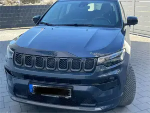 Jeep Compass Compas Plug-in Hybrid 1.3 T4 4xe PLUG-IN HYBRID Automatik S