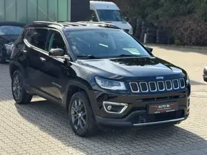 Jeep Compass Limited 4WD Leder Navi Xenon Kamera...