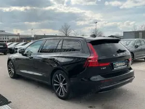 Volvo V60 T6 Plus Dark Plug-In AWD ACC Leder Google Bild 5