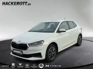 Skoda Fabia Tour 1.0 TSI PDC v+h SmartLink Navi Tempom.