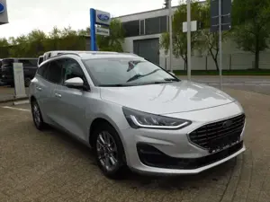 Ford Focus Turnier Titanium X Automatik EcoBlue