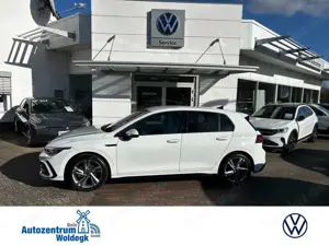 Volkswagen Golf 8 CD 1.5 eTSI DSG R-Line
