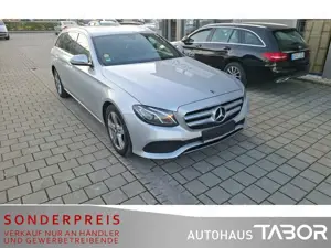 Mercedes-Benz E 220 E220 T d Avantgarde Aut. Navi AHK LED Kamera SD