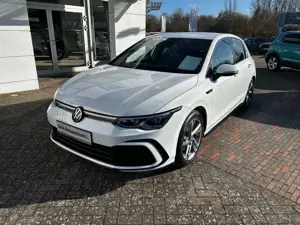Volkswagen Golf 8 CD 1.5 eTSI DSG R-Line Bild 3
