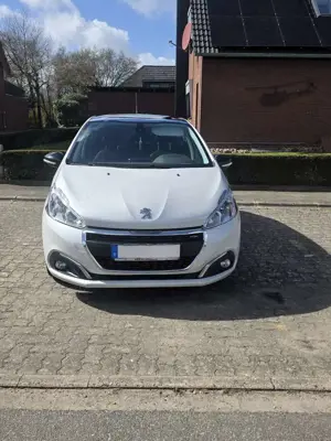 Peugeot 208 GT Line