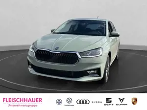 Skoda Fabia 1.0 TSI Balance ACC CARPLAY PHONEBOX 5 Jahre Garan