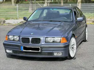 BMW 320 **18 Zoll**BBS**SHZ**EUR..
