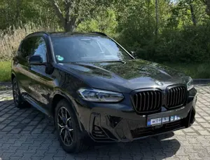 BMW X3 xDrive 30 i M Sport, Laeser Licht, Glasdach, AHK uvm.