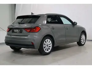 Audi A1 Sportback 30 TFSI S tronic 'LED|SHZ|PDC vo.hi. Bild 3
