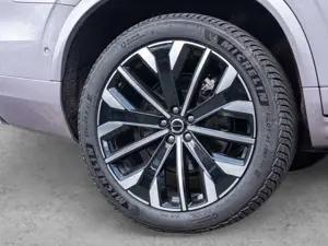 Volvo XC90 T8 Ultra Dark Recharge Plug-In Hybrid AWD *Luft*BW*Pano* Bild 4