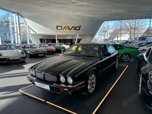 Jaguar XJR 4.0*2. Hand*Unfallfrei*Nachlackierungsfrei
