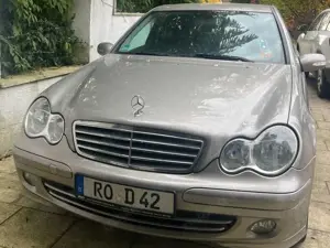 Mercedes-Benz C 180 C-Klasse Kompressor Automatik Classic