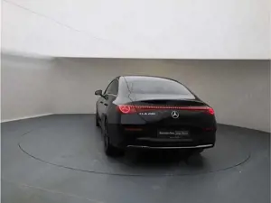 Mercedes-Benz CLA 200 Progressive Multibeam RfKAm Totwi ACC Bild 5