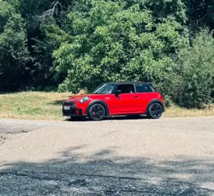 MINI John Cooper Works MINI 3-TÜRER Aut. Essential Trim