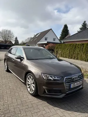 Audi A4 Avant 3.0 TDI quattro S line,Matrix,BO, Standh.