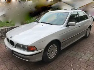 BMW 520 5er 520i