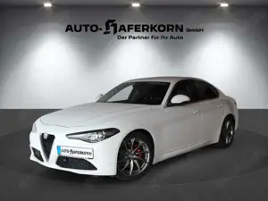 Alfa Romeo Giulia 2.2 Super 180*
