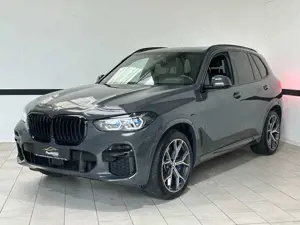 BMW X5 M X5 M50i Navi*Leder*LASER-LED*Panorama*1.Hand*21"