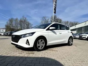 Hyundai i20 1.2 Select *Sitzheizung PDC Klima DAB+*
