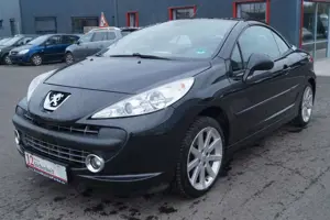 Peugeot 207 CC Cabrio-Coupe Roland Garros