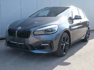 BMW 220 i ActiveTour Sport-Line NAVI/LED/PANO/RFK/AHK