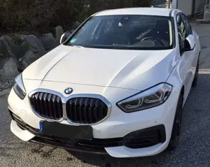 BMW 118 1er Diesel 118d Aut. Advantage Bild 1